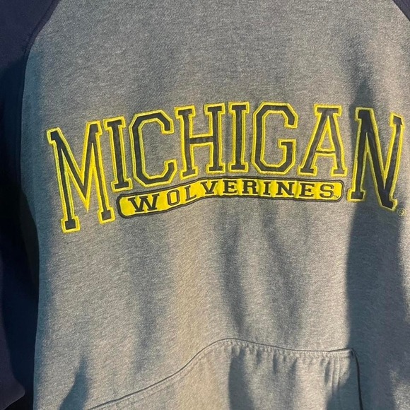 Michigan Wolverines Hoodie Two-Tone Gray & Navy - Picture 2 of 3